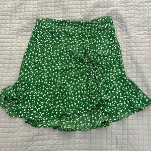 Green and white floral skirt with rouge detailing